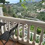 El Cerro - Only Adults 2*