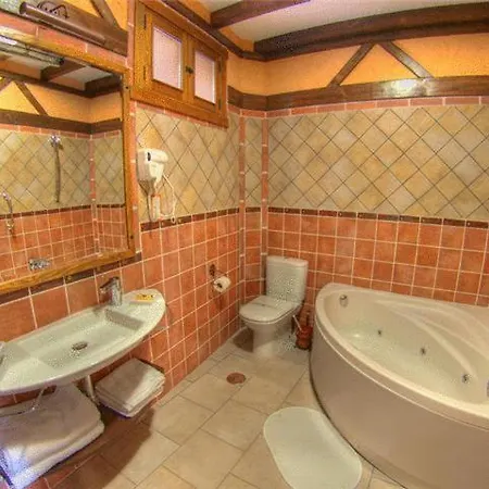 El Cerro - Only Adults 2* Pedro Bernardo