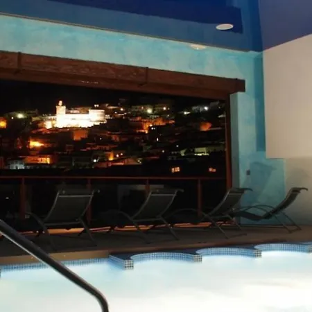 El Cerro - Only Adults Pedro Bernardo