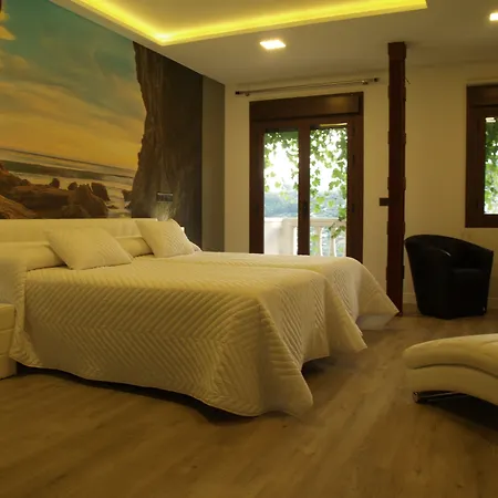 El Cerro - Only Adults 2* Pedro Bernardo