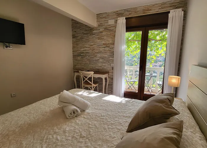 El Cerro - Only Adults 2*