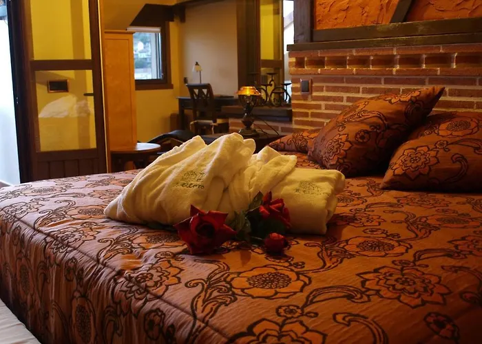 El Cerro - Only Adults 2*